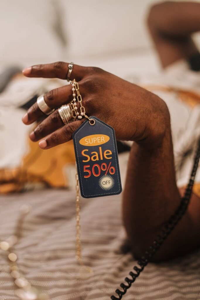 Update Microsoft Advertising: Kini Bisa Pakai 50 Search Themes di Performance Max!