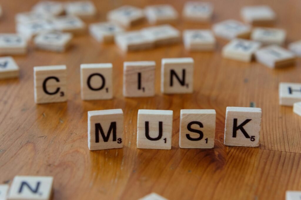 X Platform Elon Musk Luncurkan ‘Smart Cashtags’ untuk Crypto: Revolusi atau Respons Kritik?