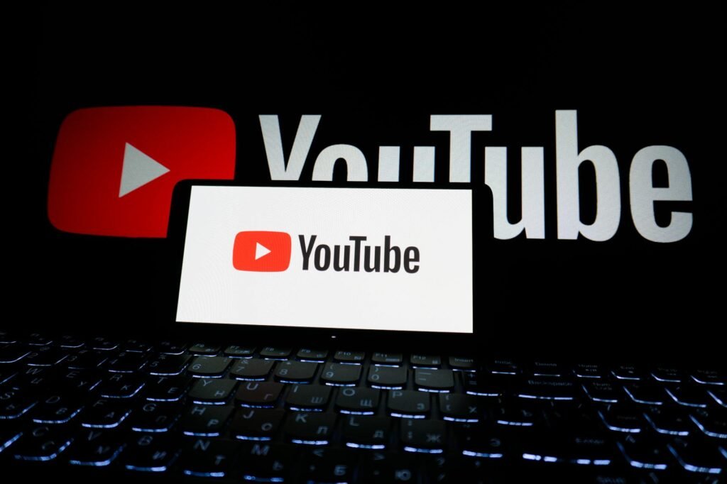 YouTube Transformasi Total: Identitas Visual Baru untuk Era Hiburan Digital yang Berubah