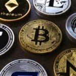 Bitcoin vs Emas: Strategi Investasi Aman di Tengah Ketidakpastian Pasar Global