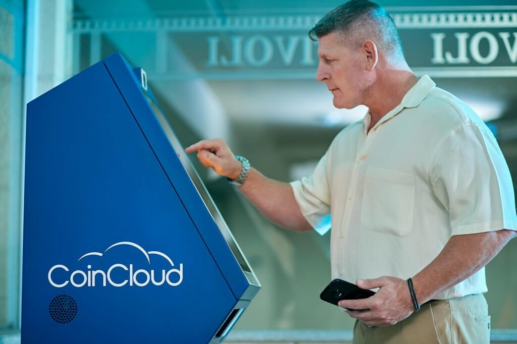 Revolusi Fintech: Bank Sentral Inggris Uji Coba Teknologi Blockchain untuk Sistem Keuangan Masa Depan