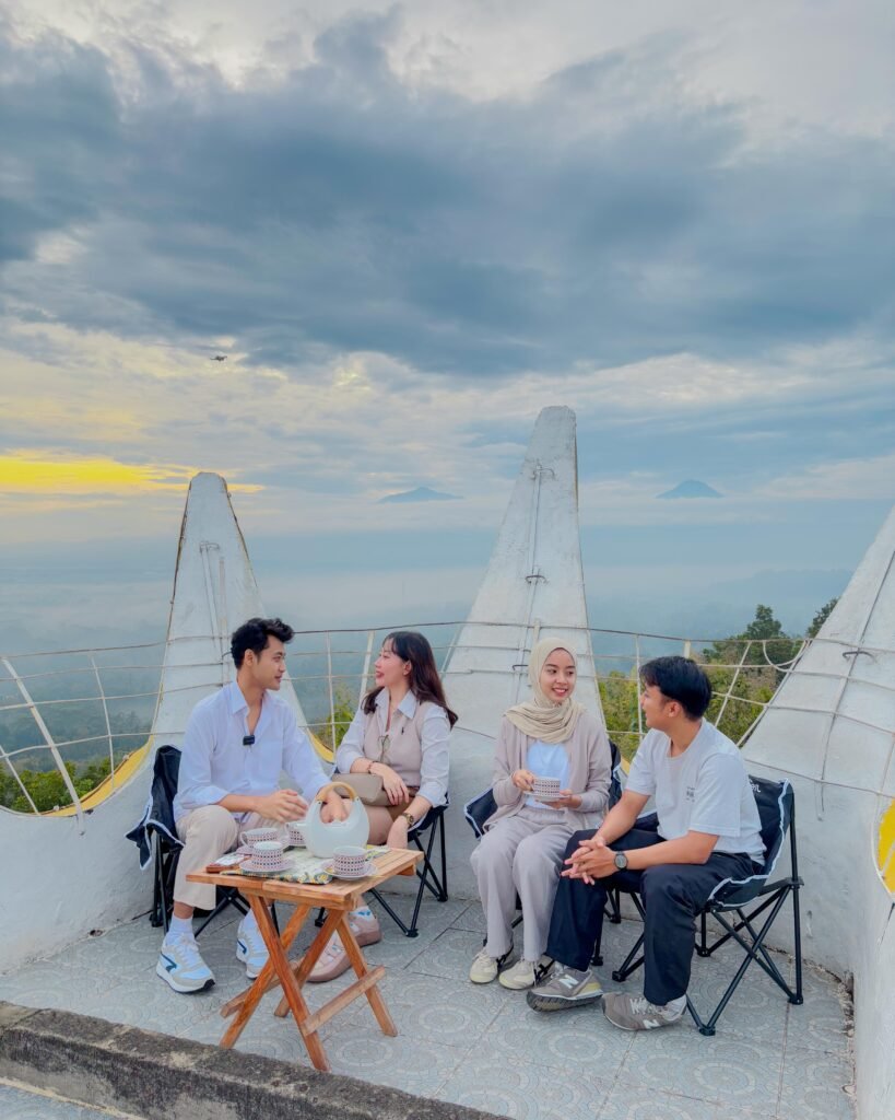 cafe view borobudur