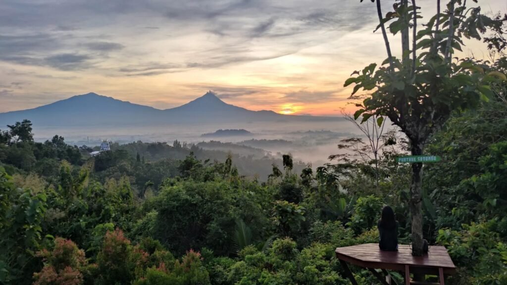 cafe view borobudur